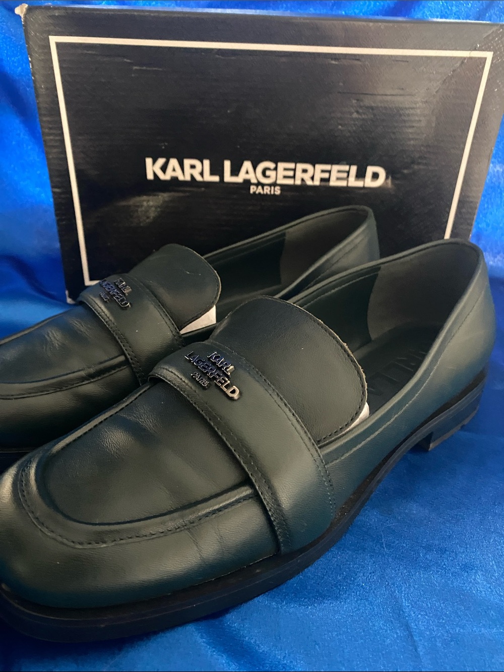 Karl Lagerfeld Women’s Leather Loafers in Forest Green.